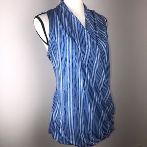 Liz Claiborne Top. size XL
